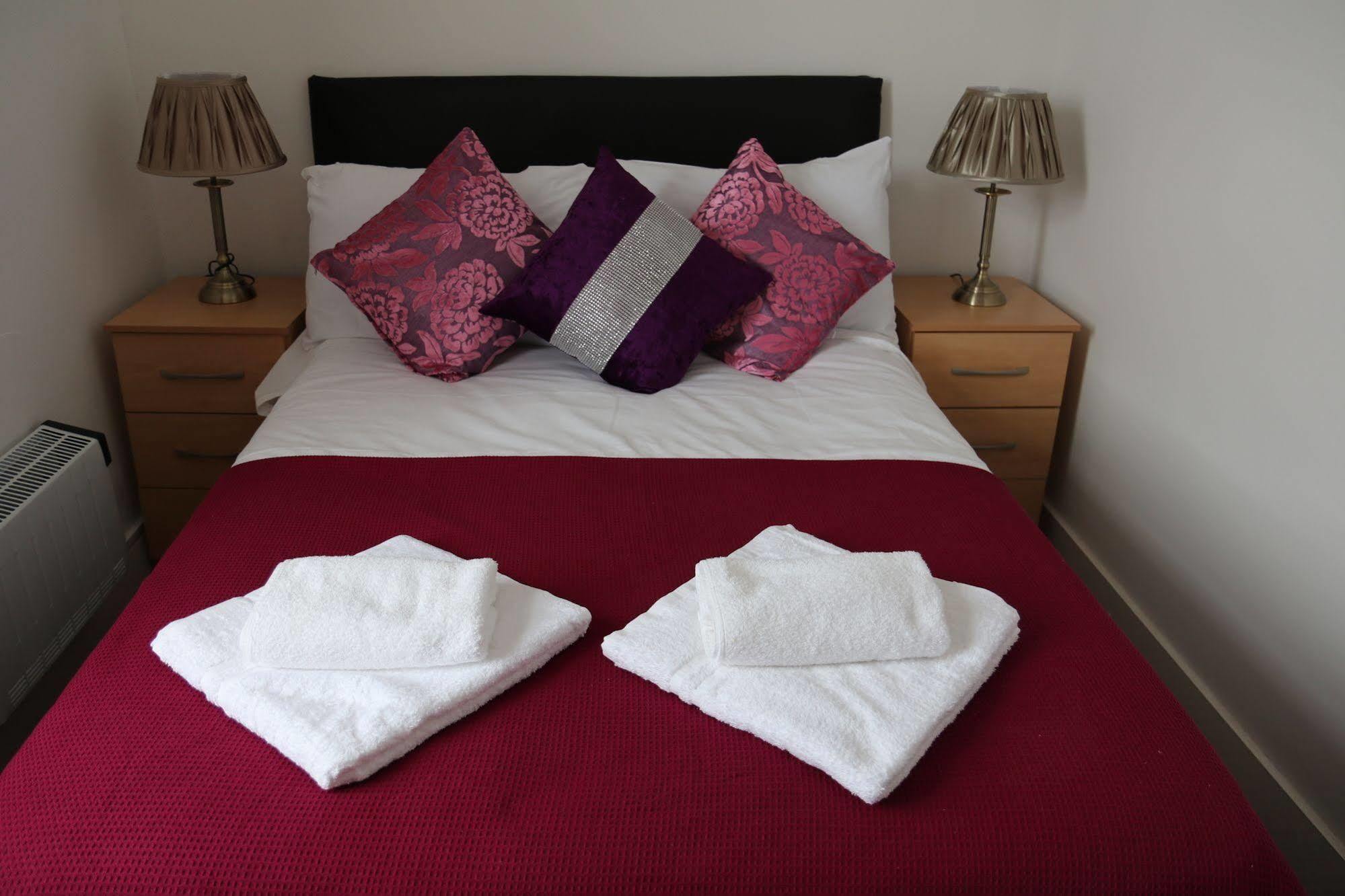 Metro House Star Accommodation London Eksteriør billede
